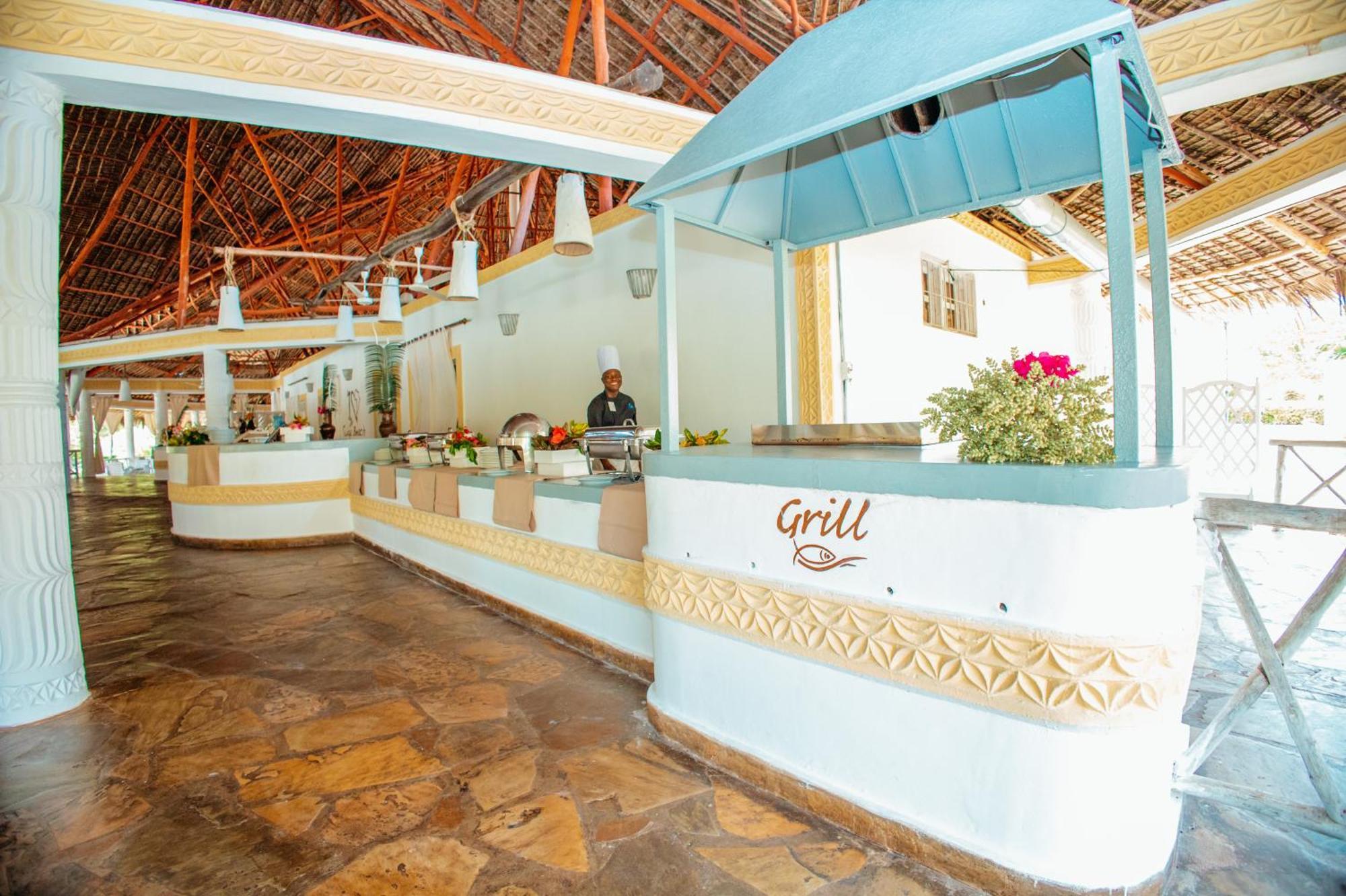 Twiga Beach Resort Watamu Luaran gambar