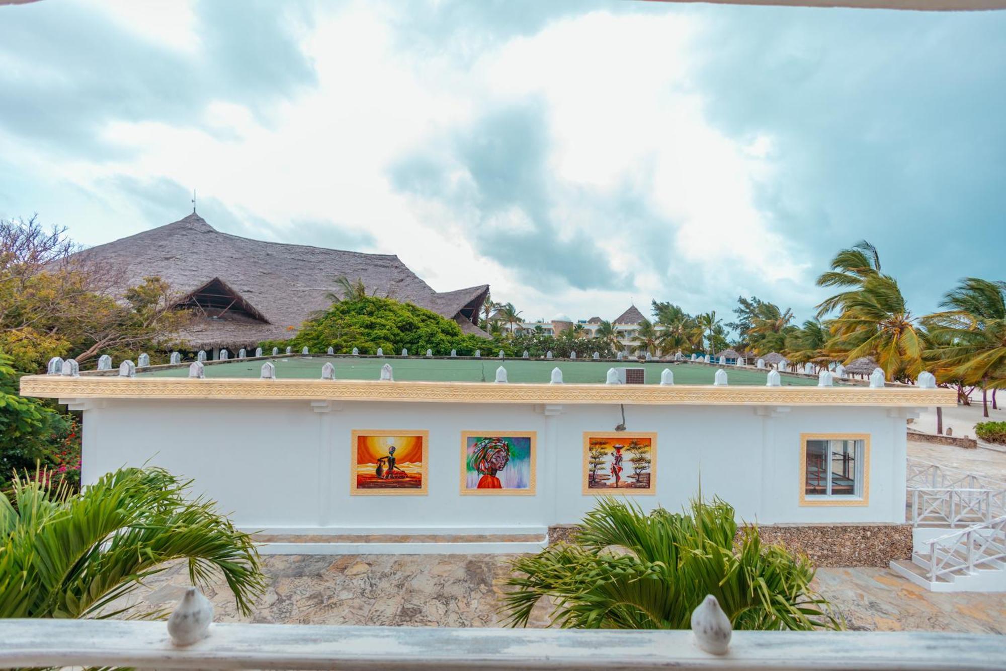 Twiga Beach Resort Watamu Luaran gambar