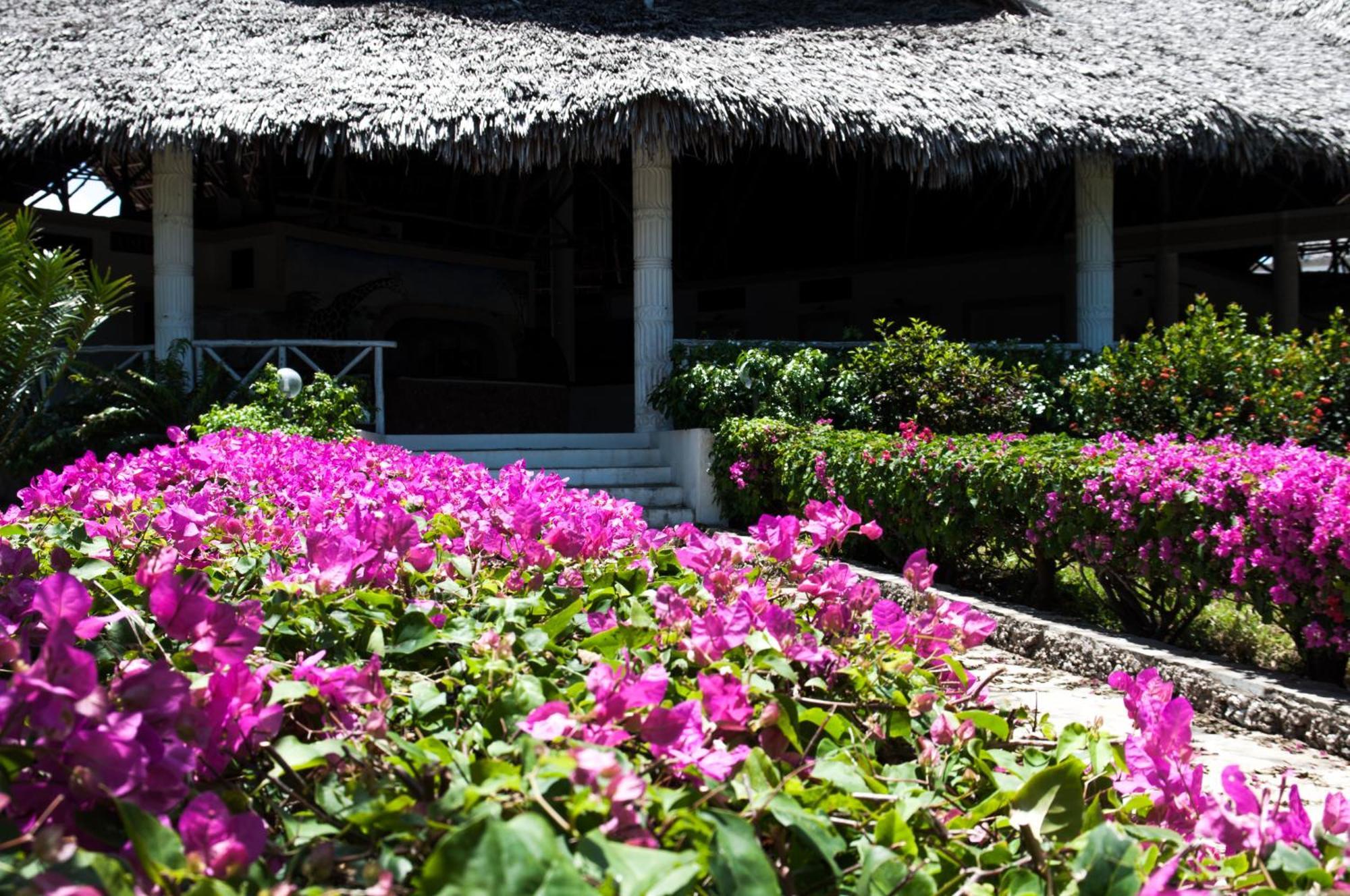 Twiga Beach Resort Watamu Luaran gambar